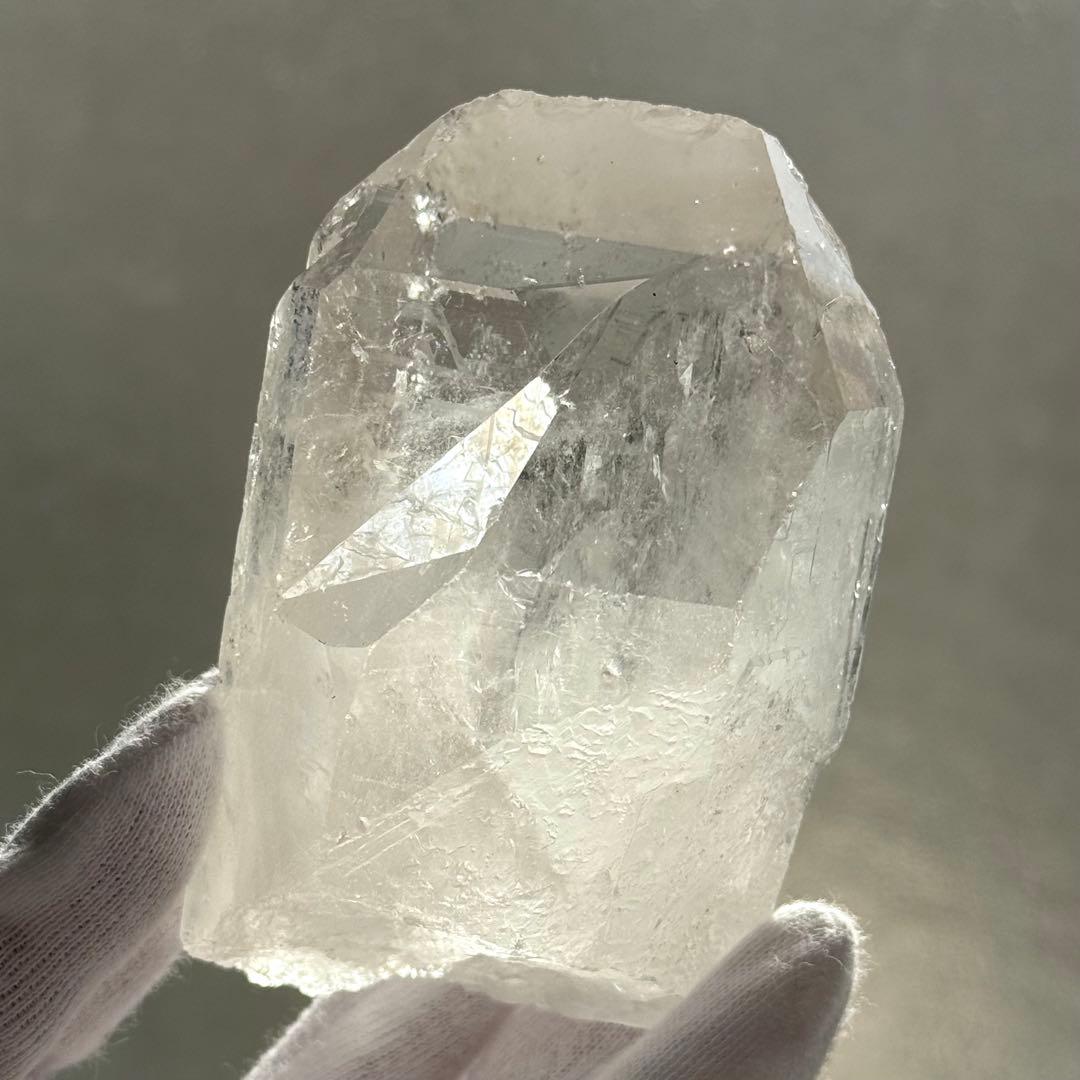 トマスゴンサガ産　大ぶりポイント　水晶原石　ブラジル　天然石