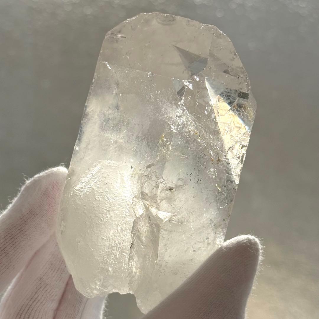 トマスゴンサガ産　大ぶりポイント　水晶原石　ブラジル　天然石