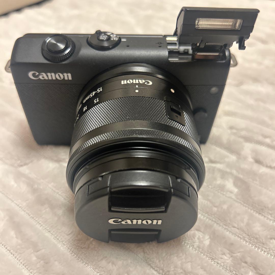 Canon EOS M200 ミラーレスカメラ ダブルズームキット