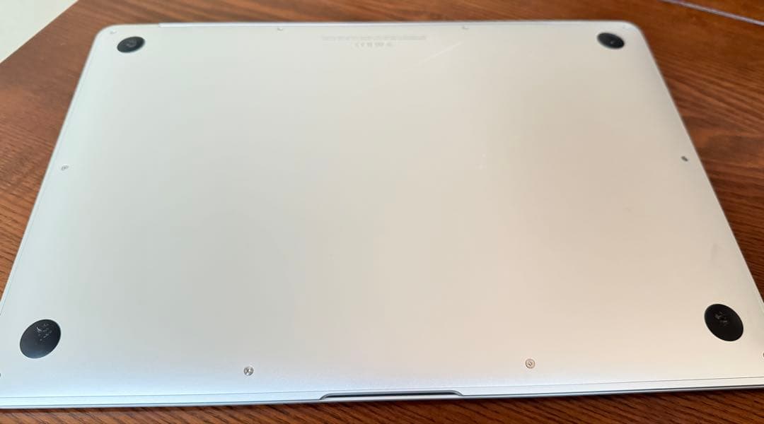 M1 Macbook Air 16G /256GBシルバー13インチ