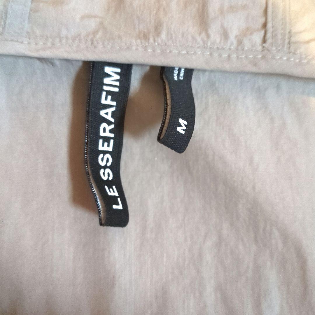 LE SSERAFIM クロップウィンドブレーカー Mサイズ