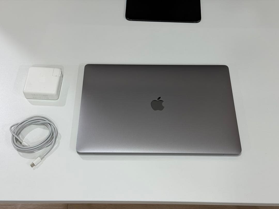 MacBook Pro 16インチ 2019 2TB 充電器付き