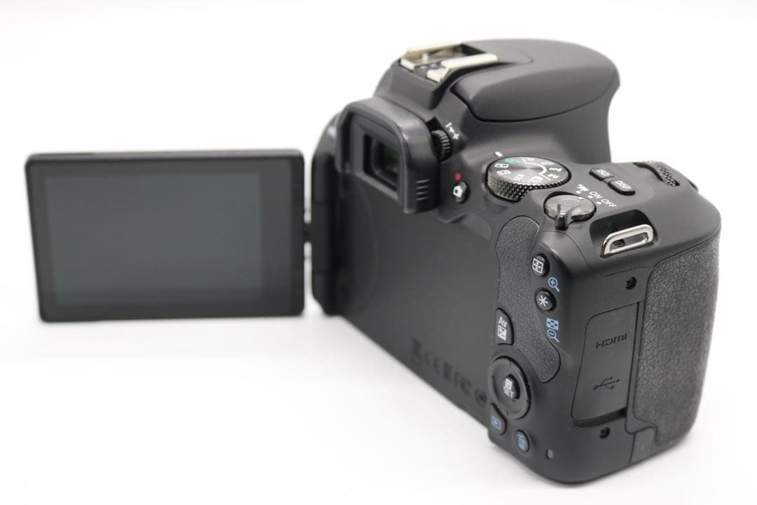 超美品ですが… 【Canon EOS Kiss X9 ダブルレンズセット】