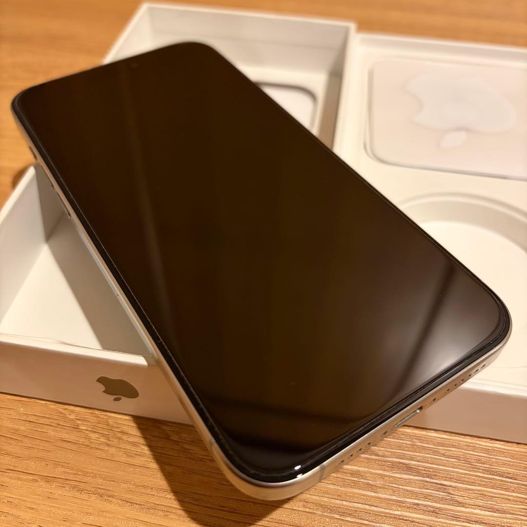 iPhone 15 Pro Max 256GB ナチュラルチタニウム ジャンク