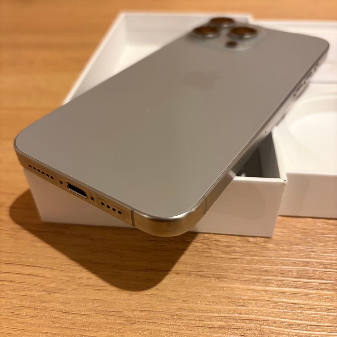 iPhone 15 Pro Max 256GB ナチュラルチタニウム ジャンク