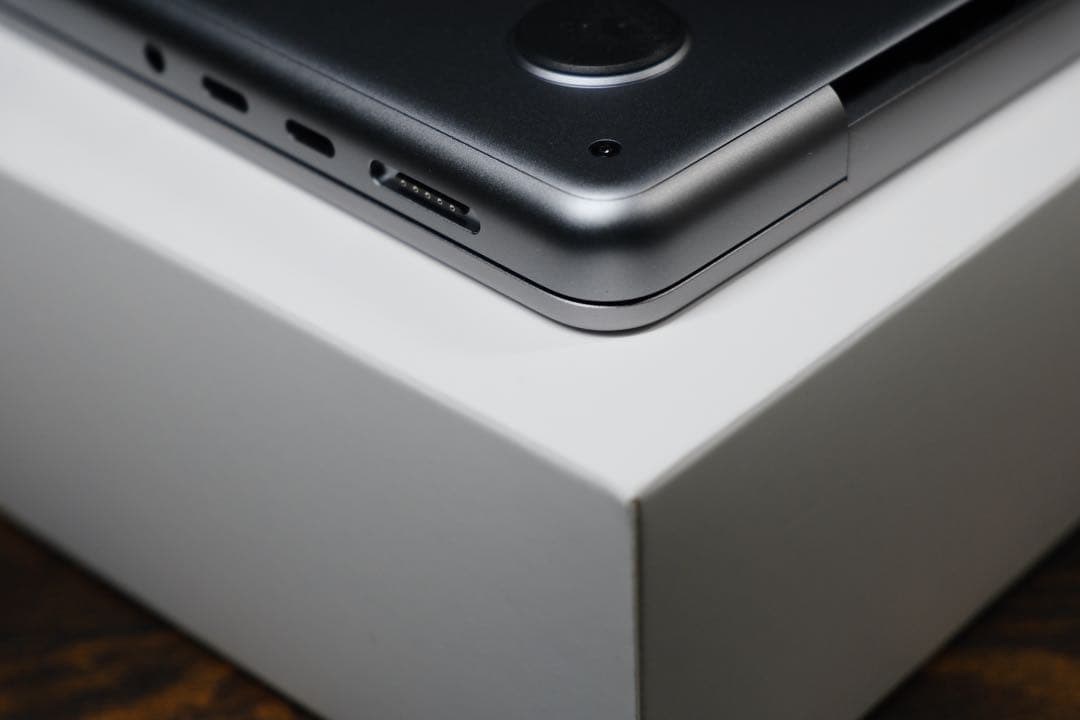 【極美品/放電29回】MacBookPro 14 M1 Pro 16GB 1TB