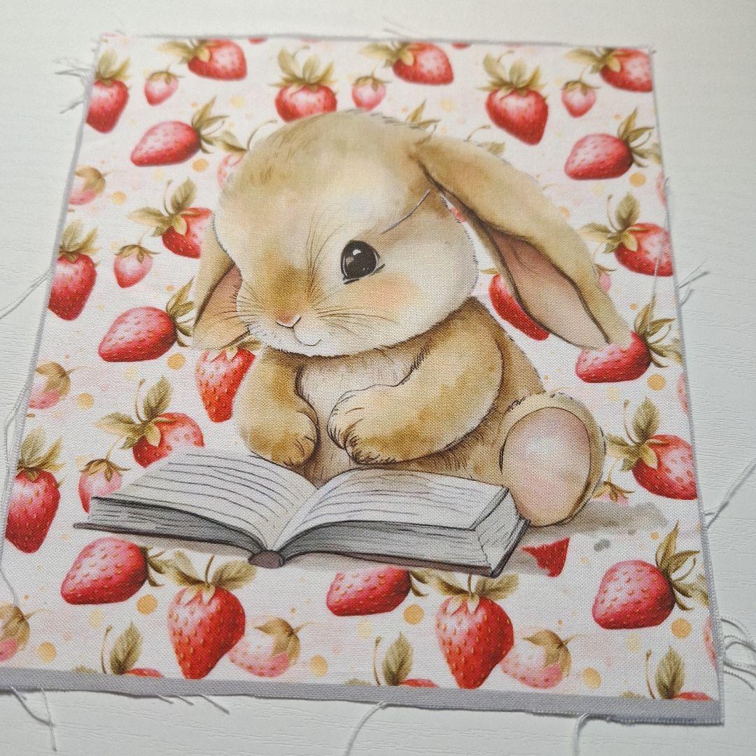 可愛いうさぎパネル生地　ハンドメイド　うさぎのみ