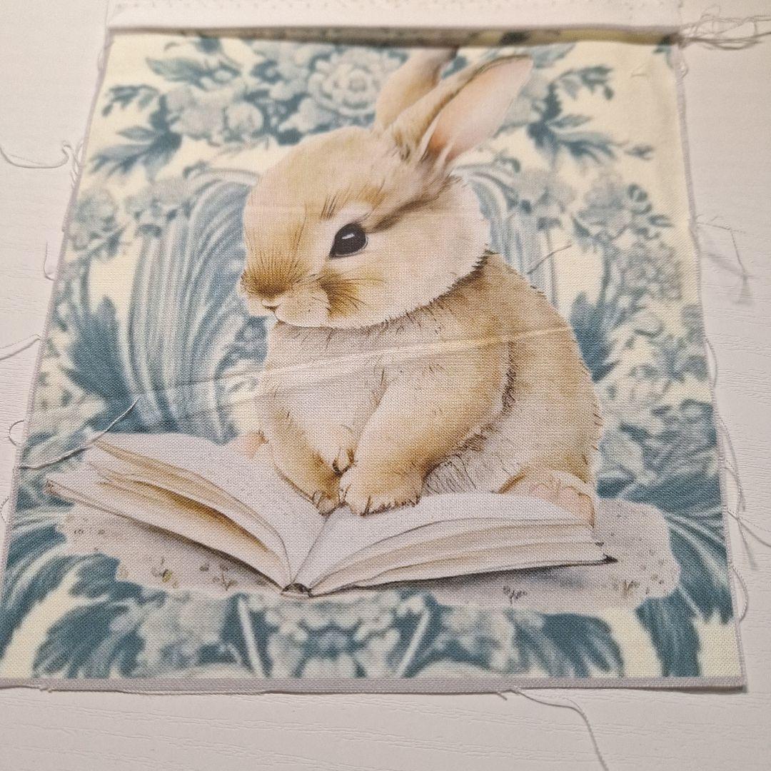 可愛いうさぎパネル生地　ハンドメイド　うさぎのみ