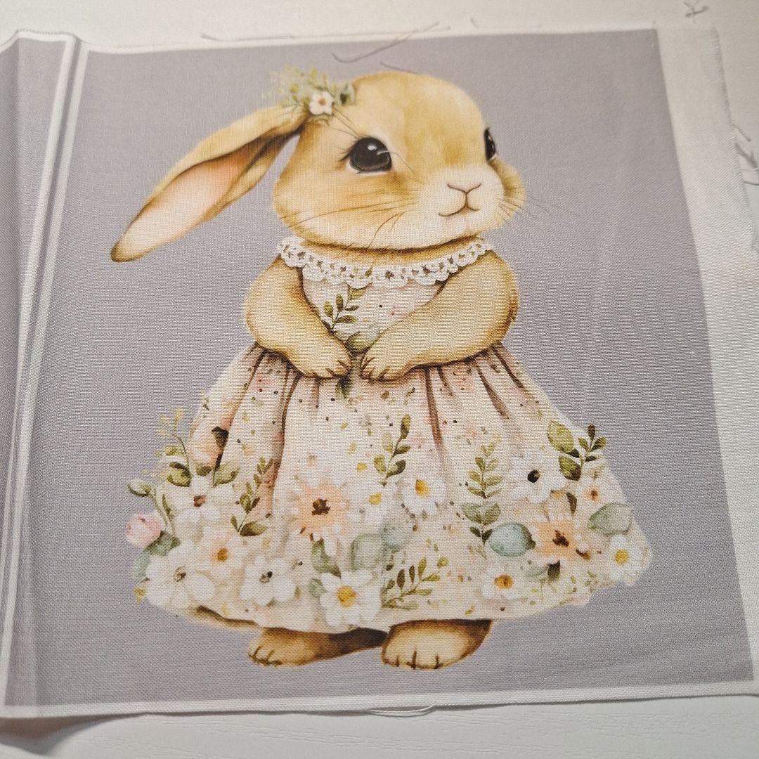 可愛いうさぎパネル生地　ハンドメイド　うさぎのみ