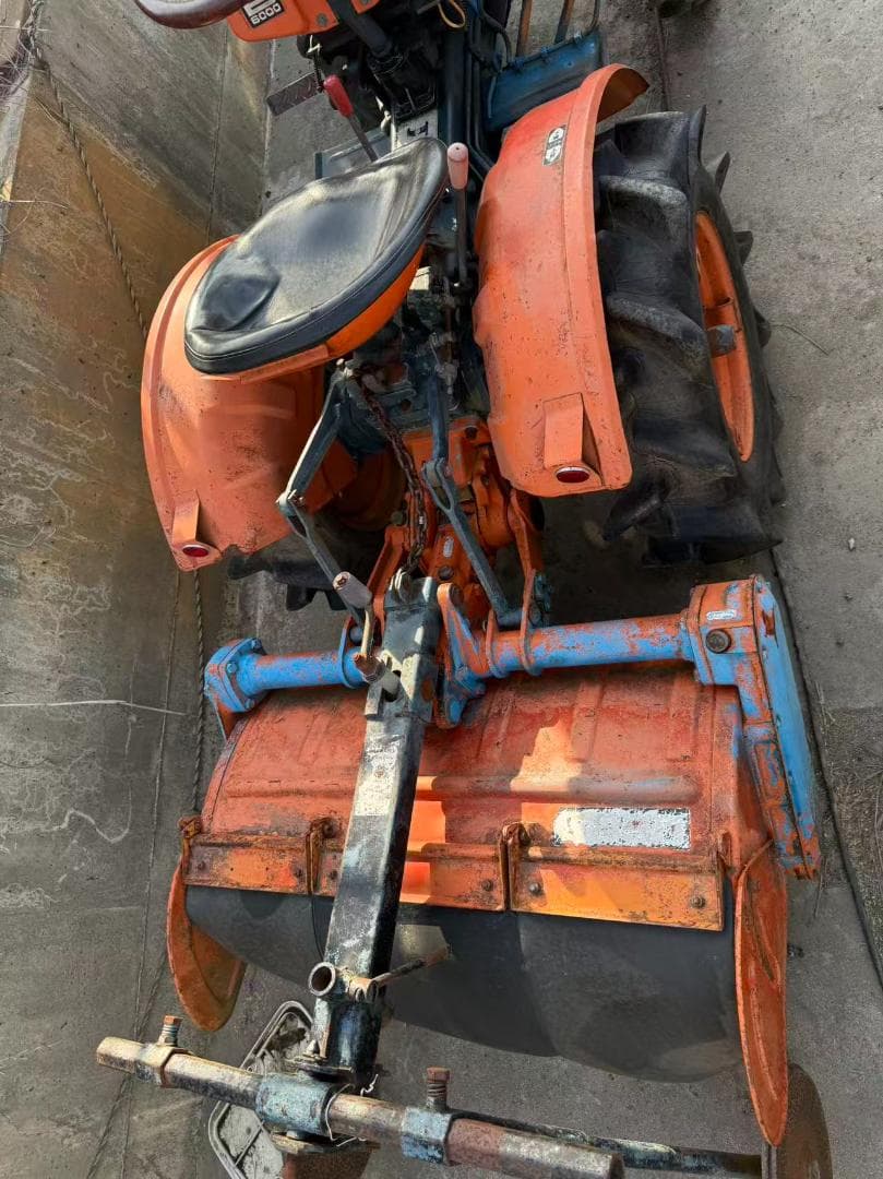 【福岡県みやま市】KUBOTA　クボタ　トラクター　B6000型　4WD