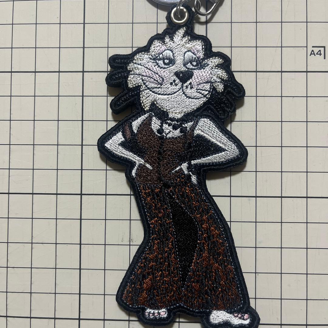 ロラライハリス刺繍データ　キーホルダー3点セット　エンブクロス生地　ハンドメイド