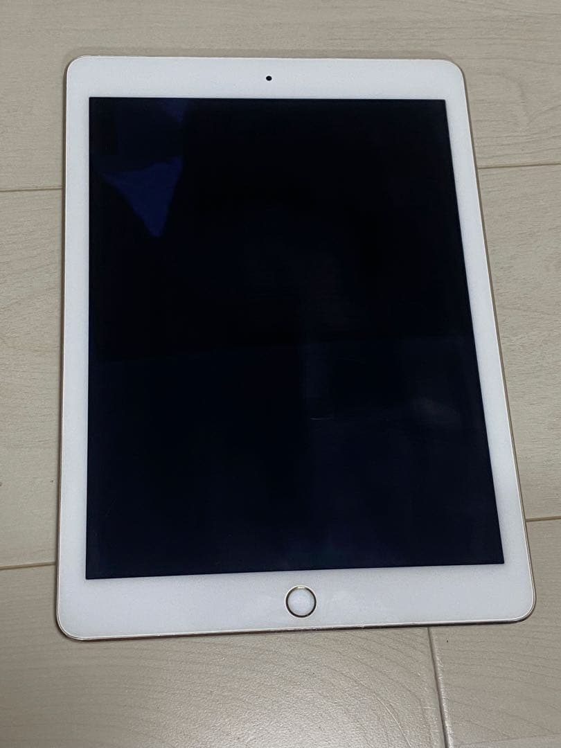 【比較的美品】iPad Air 2 16GB Wi-Fi / タブレット 本体