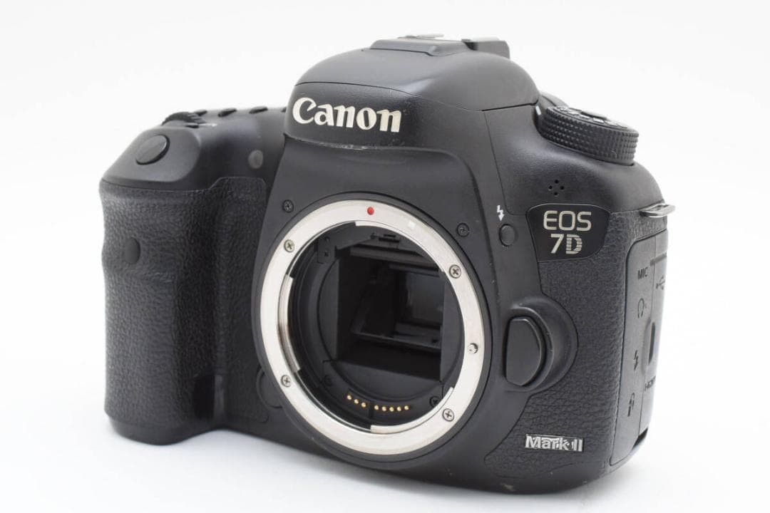 ★美品★ CANON EOS 7D Mark II 2 付属品完備 #546