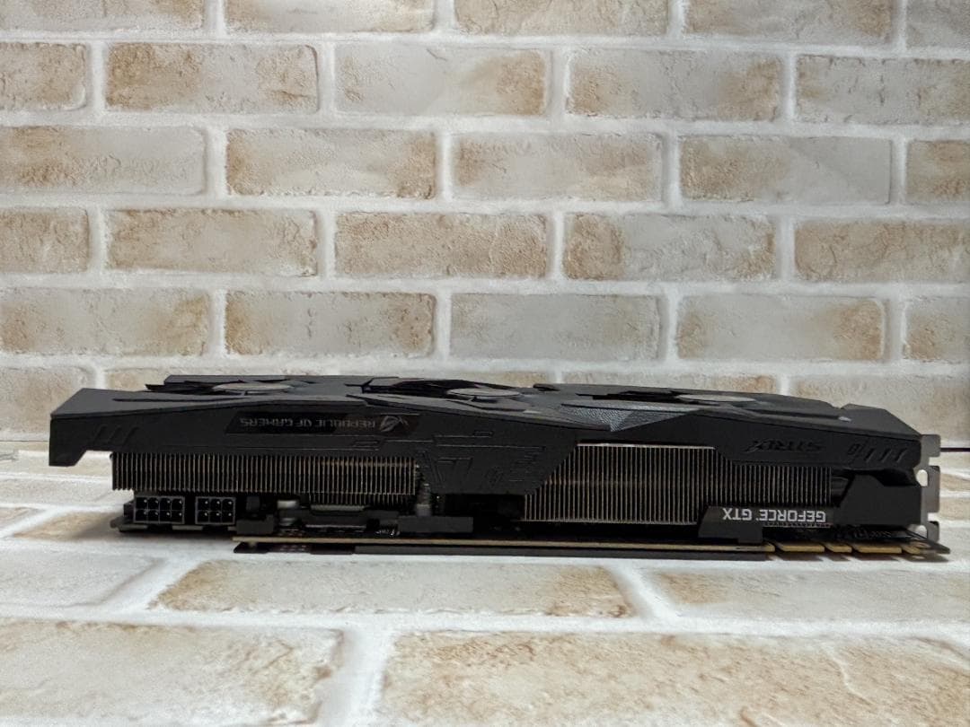 【美品】ASUS ROG STRIX GeForce GTX 1080