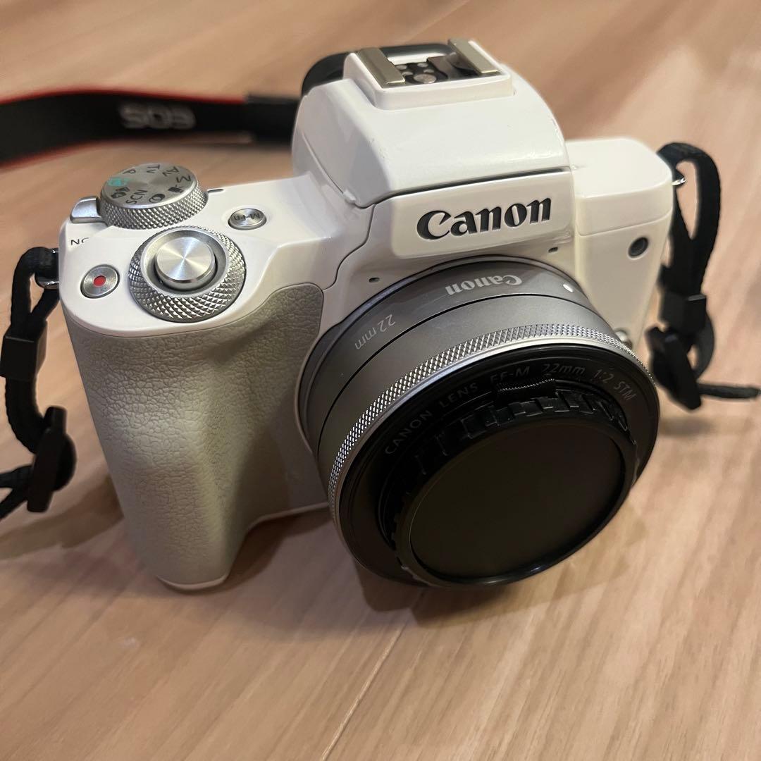 Canon EOS Kiss M ミラーレスカメラ 本体、レンズ3本、EF変換他
