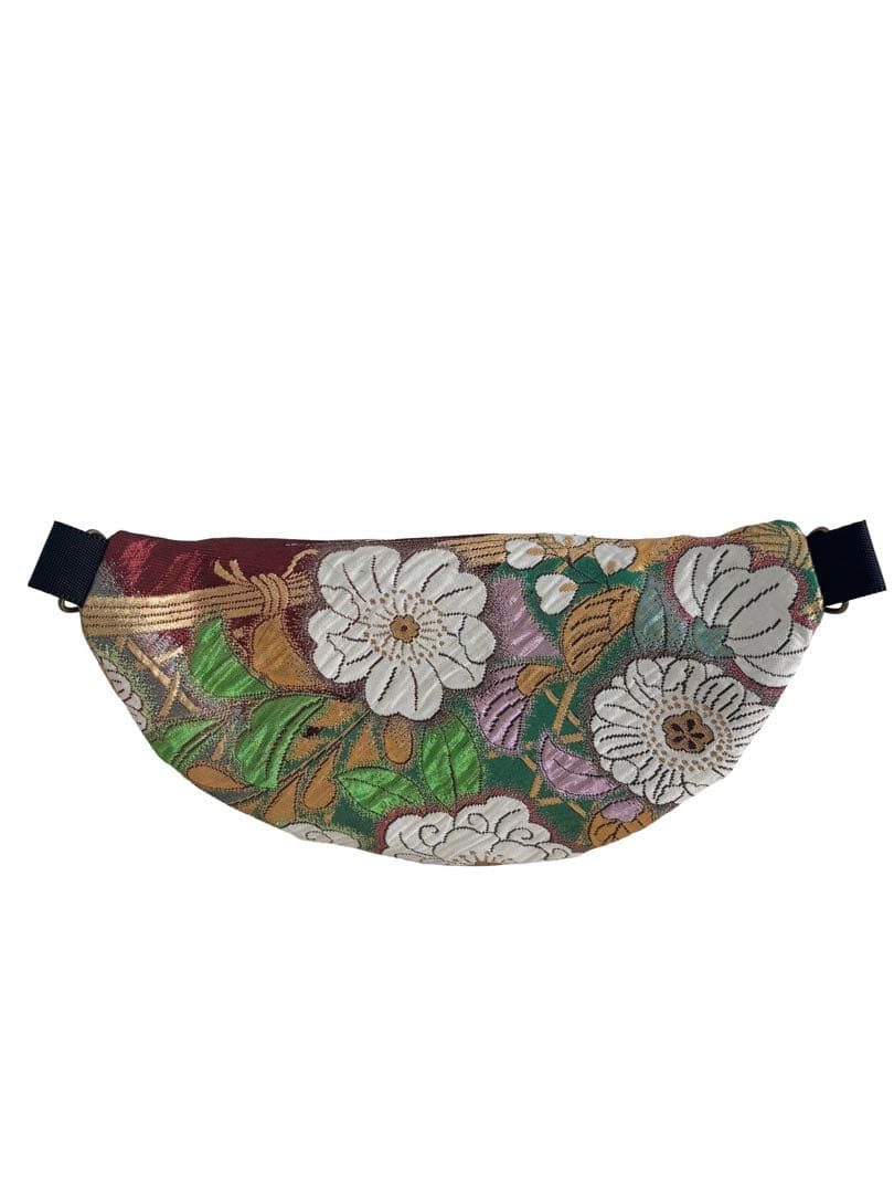 辻ヶ花 着物シルク帯リメイク クロスボディバッグ／ボディバッグ／ス一点物