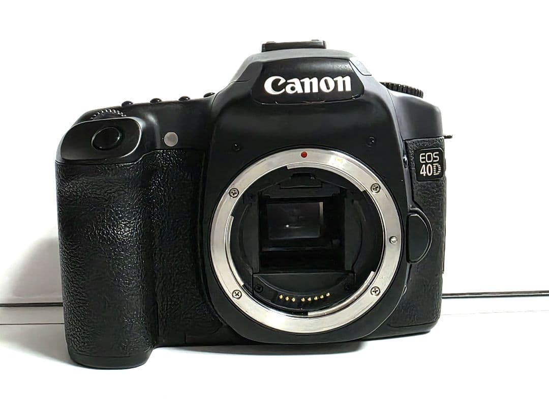 キャノン Canon EOS 40D おまけ付き（CFカード、バッテリーパック）