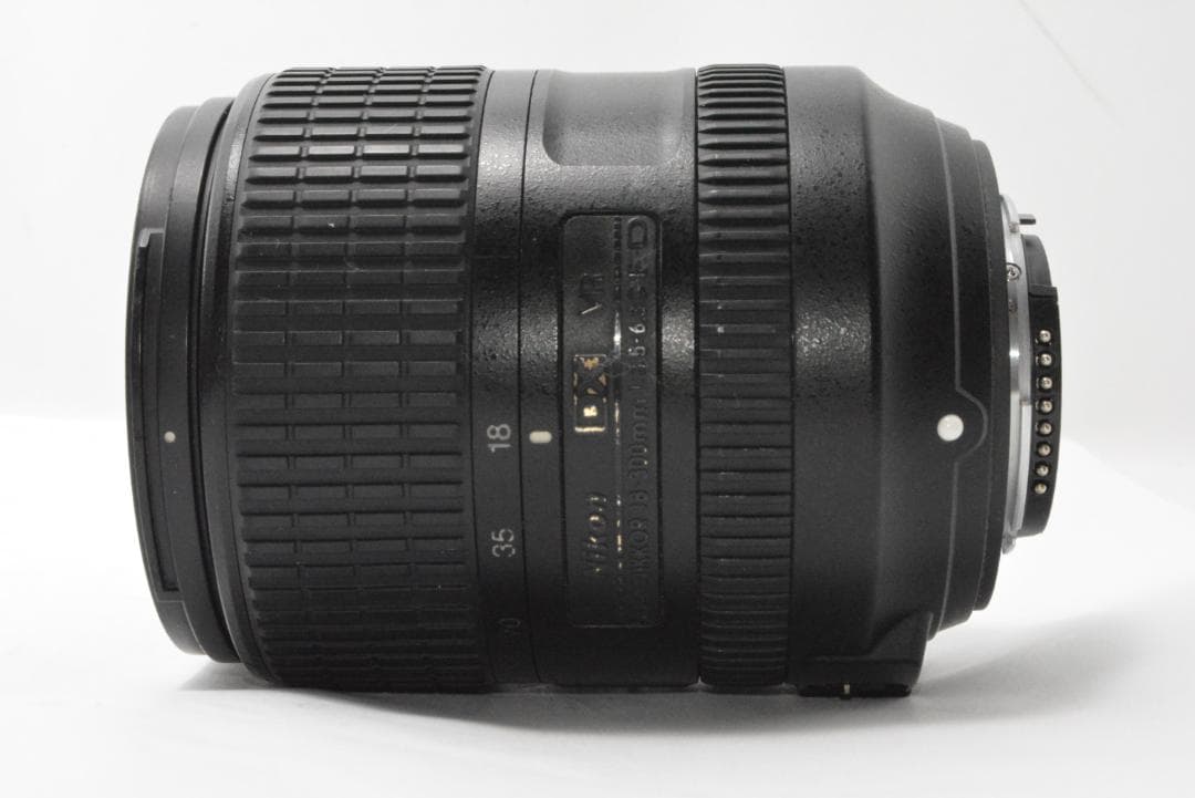ニコン NIKON AF-S 18-300mm F3.5-6.3 G ED VR
