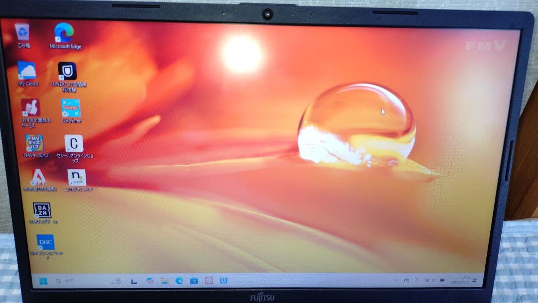 富士通 LIFEBOOK 256GB ブラックウィンドウズ11対応で一番安い？！