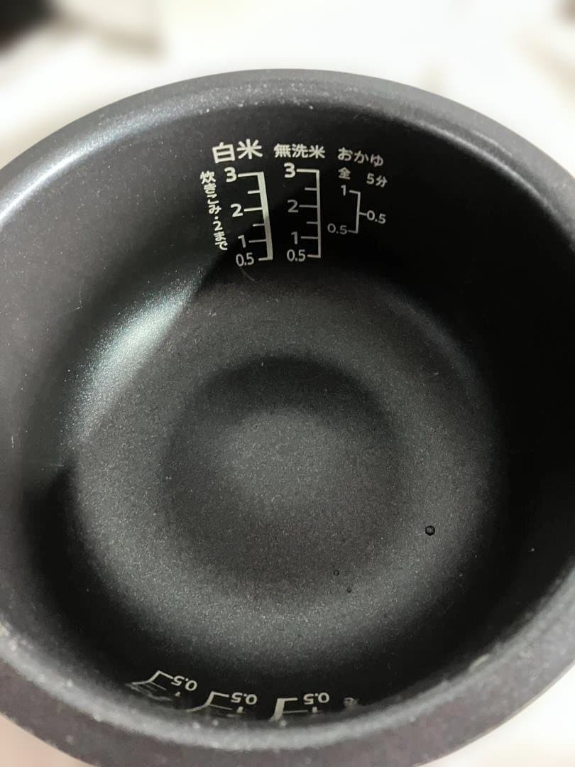 シャープ 炊飯器 3合炊き 0.54L KS-CF05C-W 2022年製