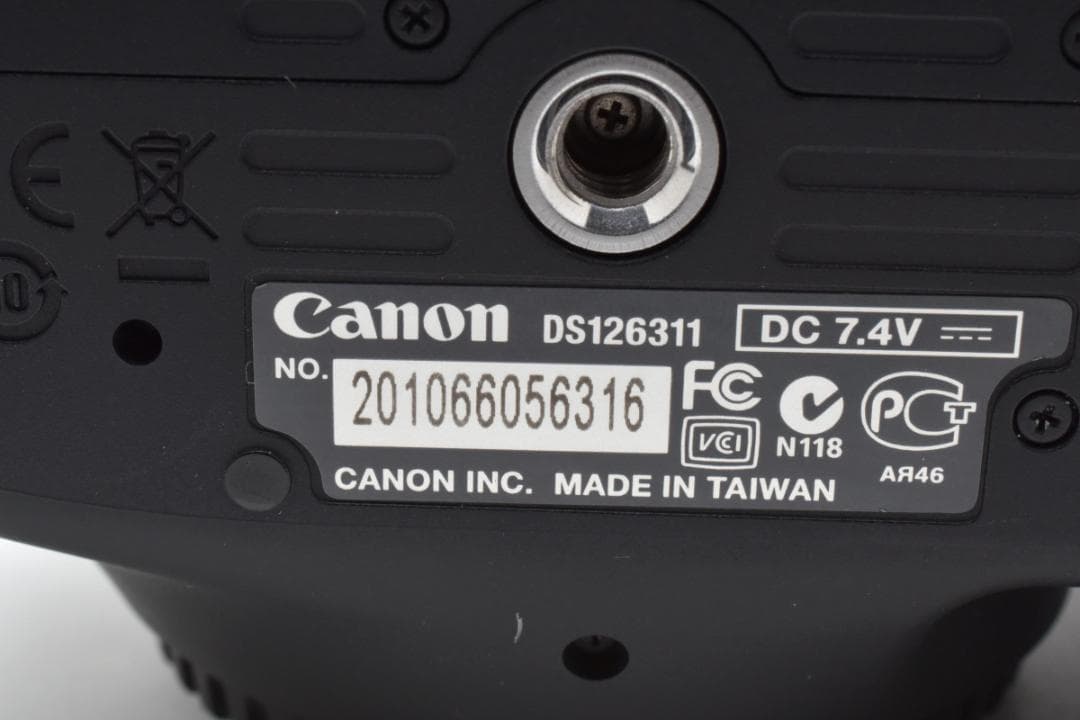 ほぼ新品 初心者向け Canon Kiss X5 バッグ付き スマホ転送 旅行