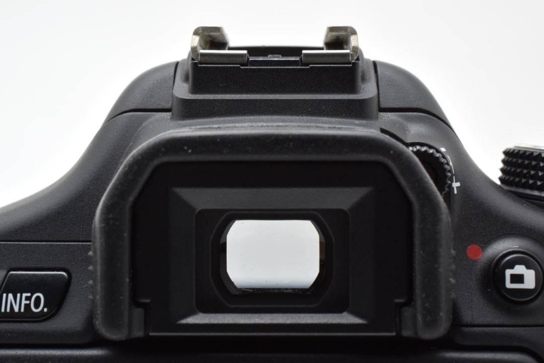 ほぼ新品 初心者向け Canon Kiss X5 バッグ付き スマホ転送 旅行