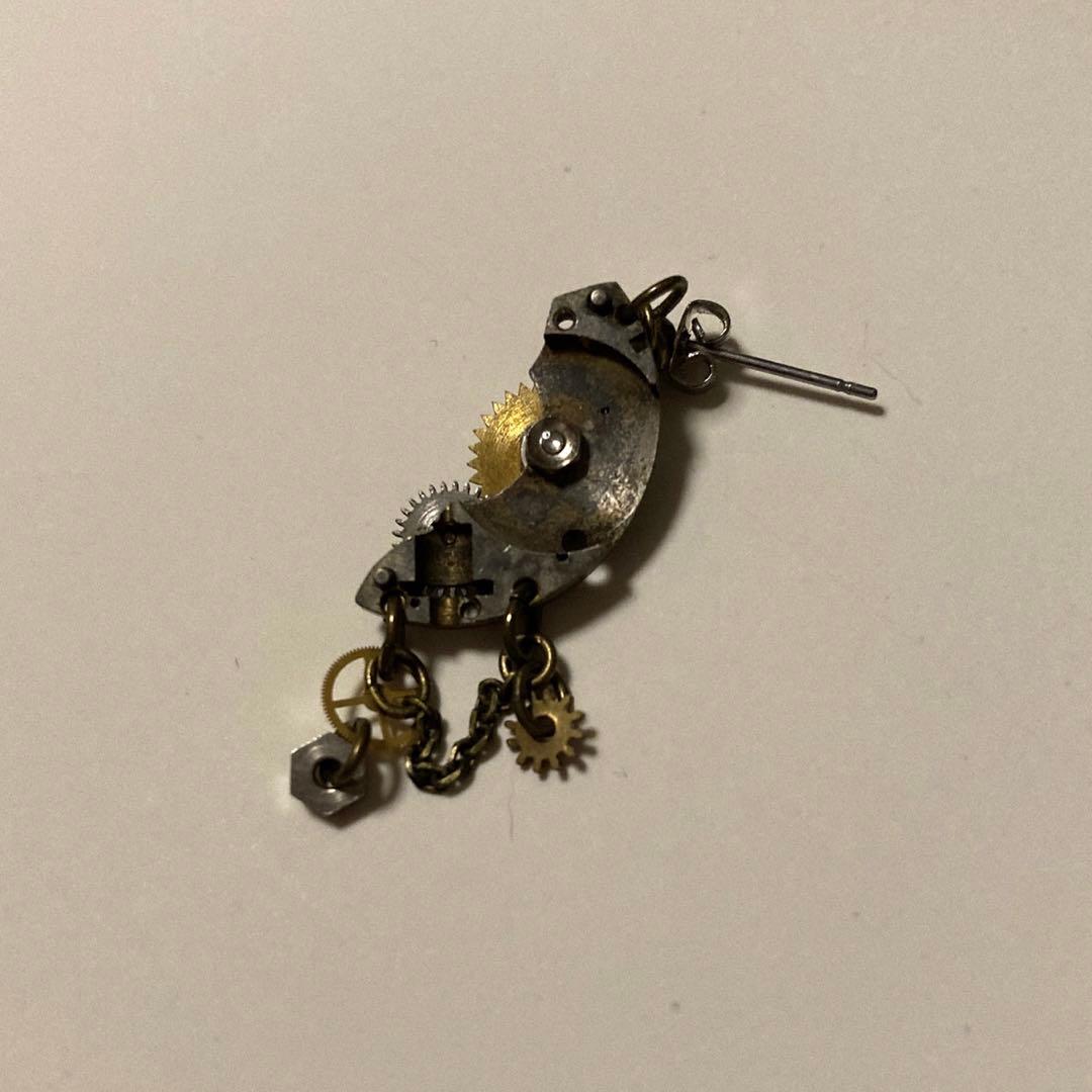 スチームパンク風ピアス