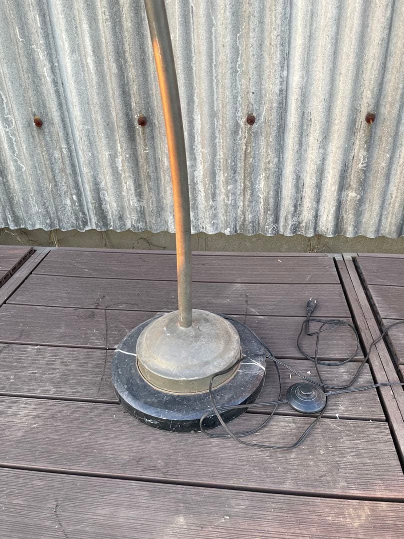 最終値下げ！フロアスタンドライト⭐︎ガラスの花モチーフランプシェード⭐︎外国製