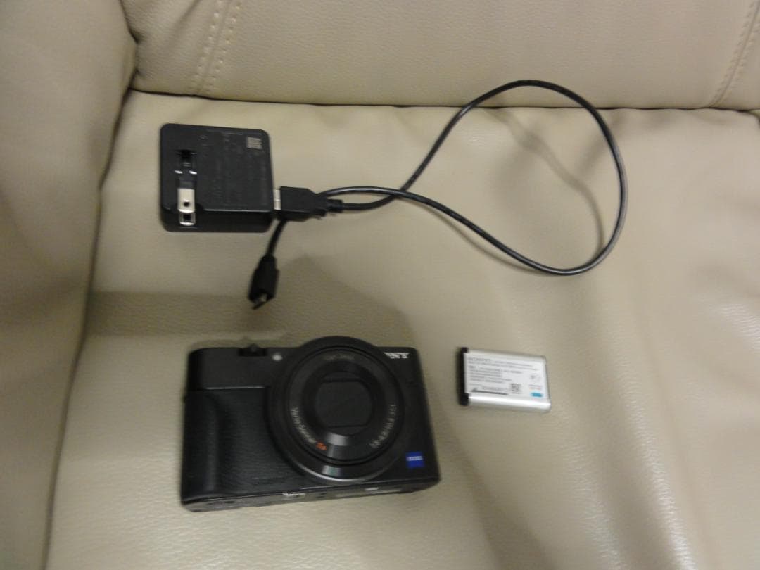 SONY(ソニー) デジタルカメラ サイバーショット DSC-RX100M2