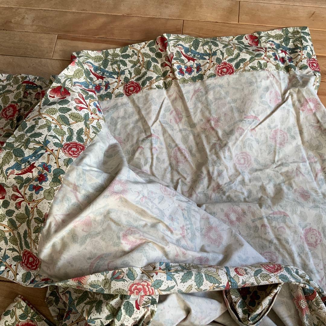 英国　ヴィンテージ　リバティ生地　カーテン　100cm×130cm 2枚