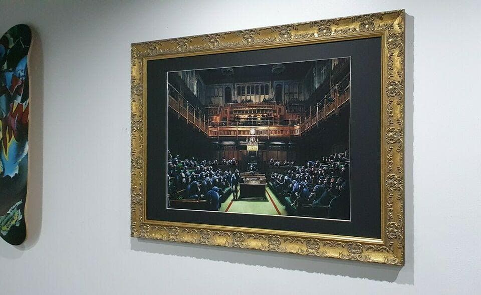 Banksy　バンクシー　A2ポスター　額縁入り