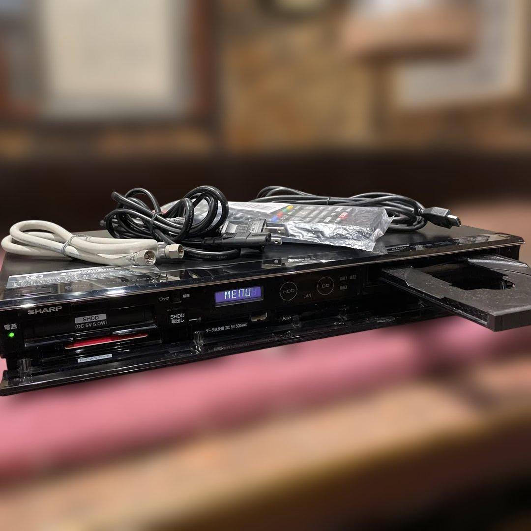 SHARP BD-T 1100 3番組T録画1000GB 新品リモ等付フル装備！