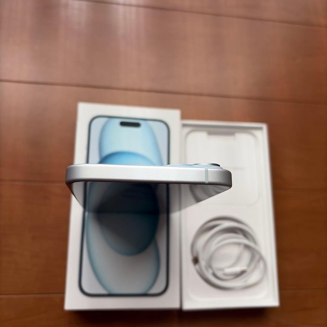 iPhone15 Plus 本体　美品　256GB