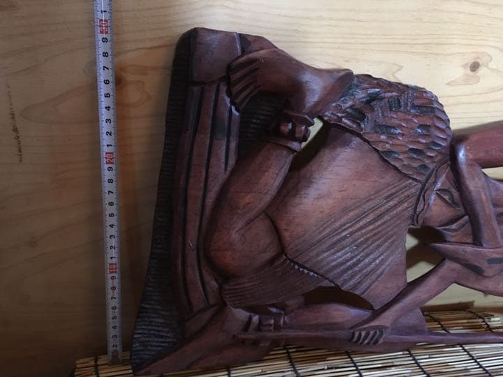 アフリカの木彫 壁掛け(男性)