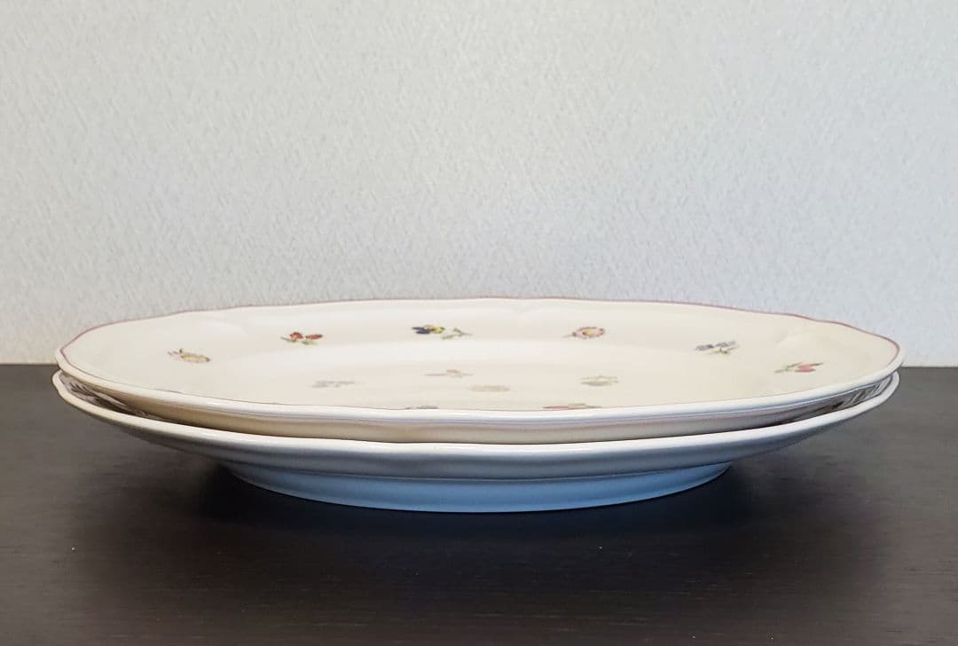 プチフルール　26cmプレート　2枚セット　ビレロイ&ボッホ【シール付き新品】