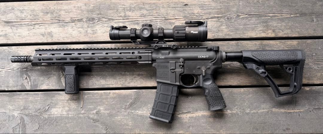 最安値！！【実物】SIG TANGO MSR 1-8x24 シグザウエルスコープ