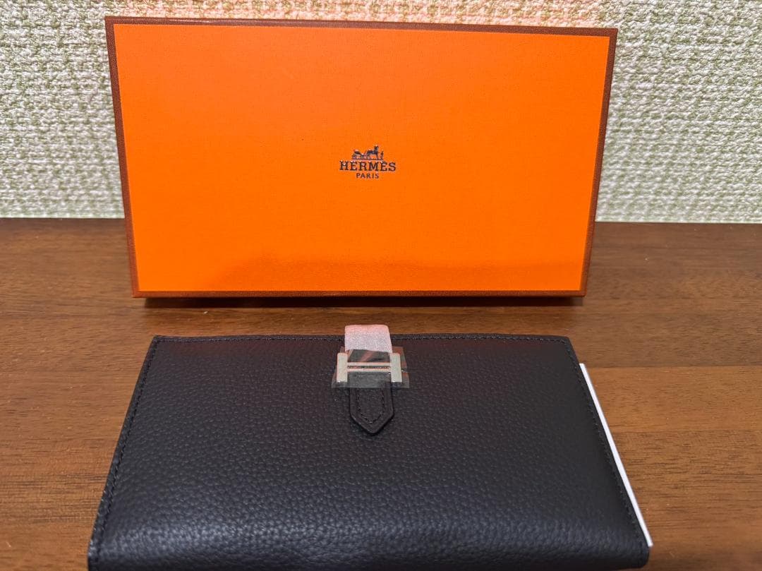 美品 エルメスベアンスフレ 長財布