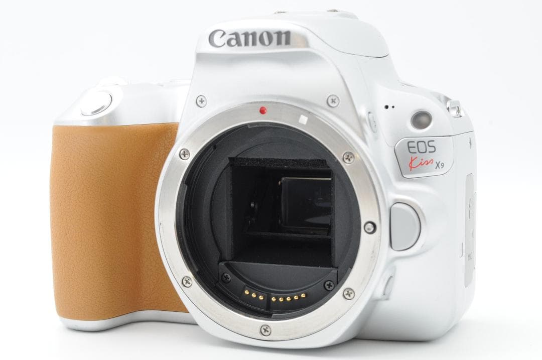 ★新品クラス⑤★新生活応援SALE★ Canon EOS Kiss x9 ダブル