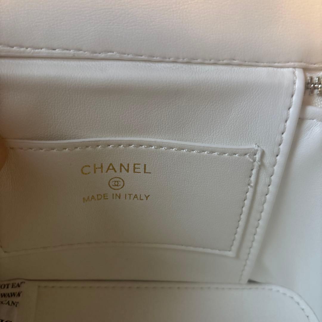 CHANEL ノベルティ　VIP用ギフト バニティバッグ　ショルダー