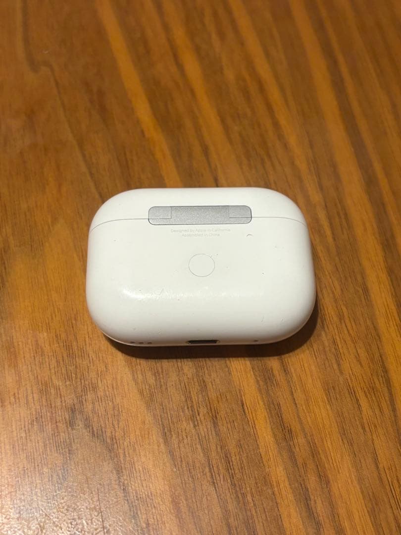 Apple AirPods pro 2 ケース+左耳