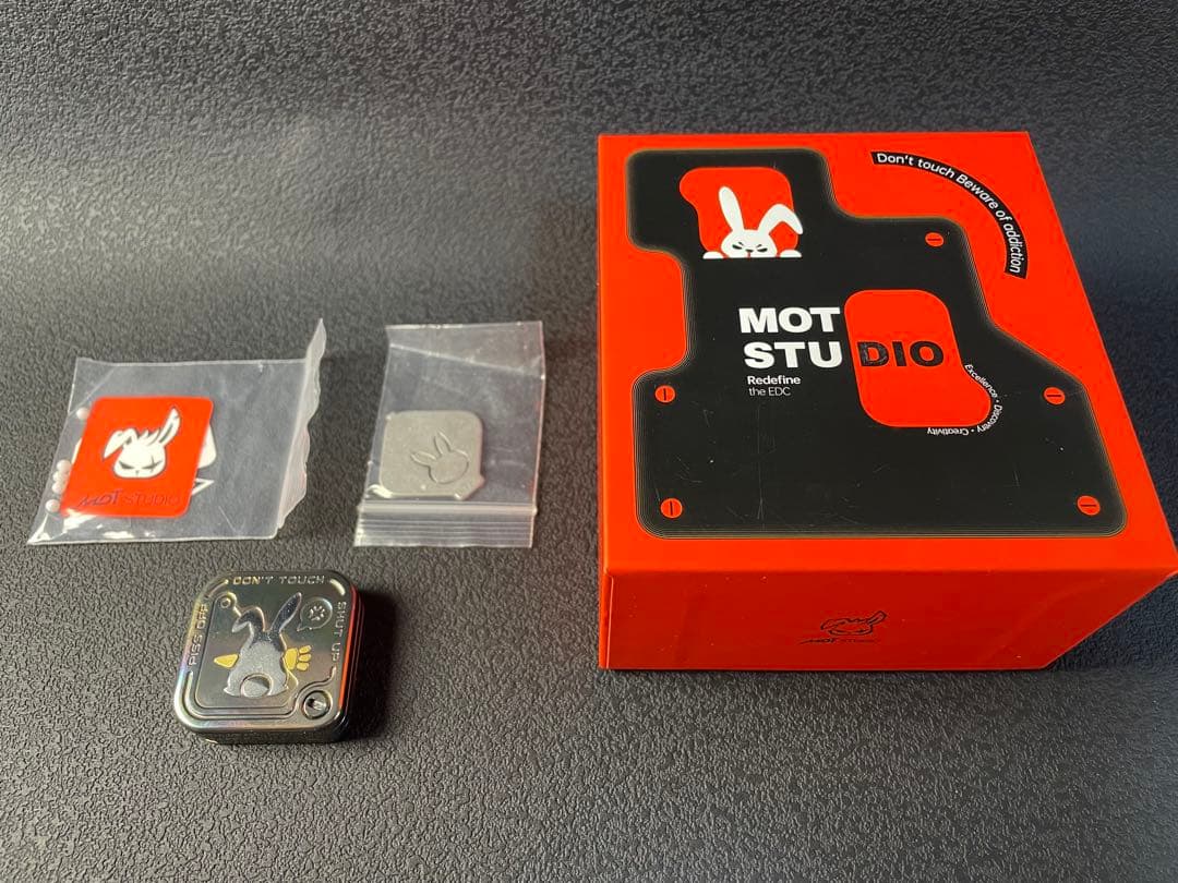 正規品 MOT SNAP ジルコニウム製