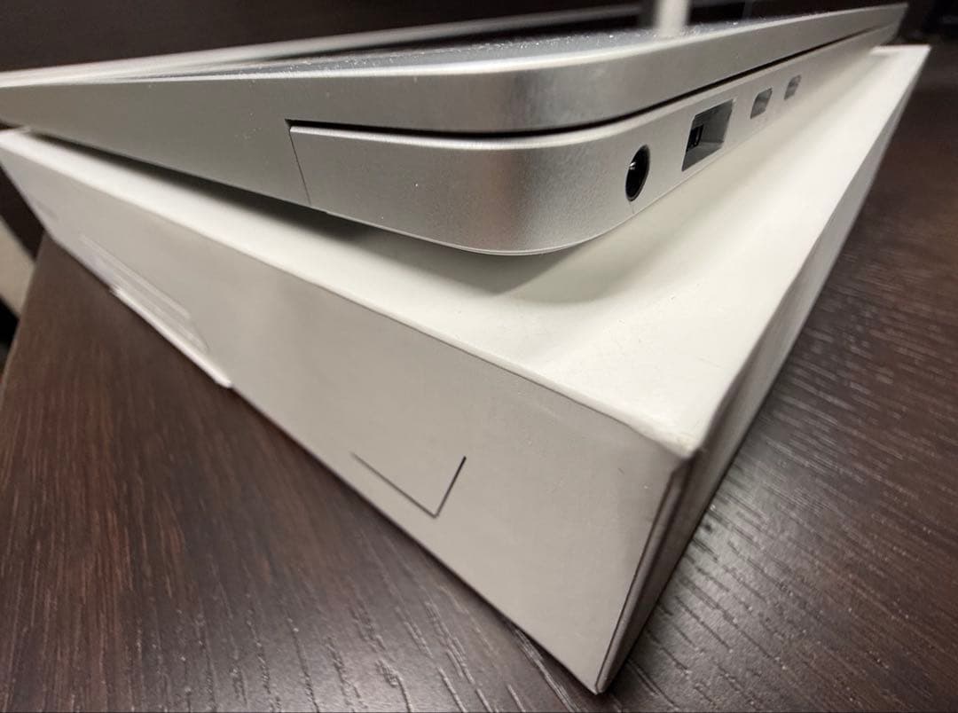 【使用少美品】ZGJ-00020 Surface Laptop 13.8第7世代