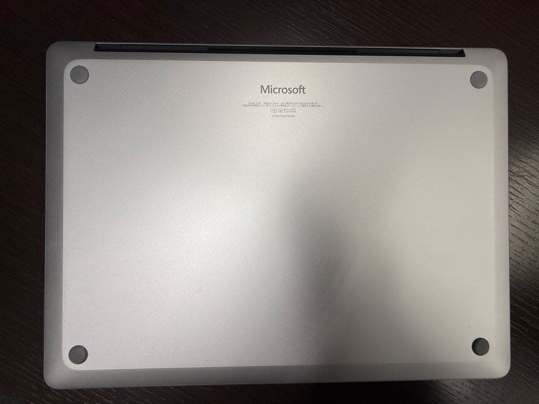 【使用少美品】ZGJ-00020 Surface Laptop 13.8第7世代