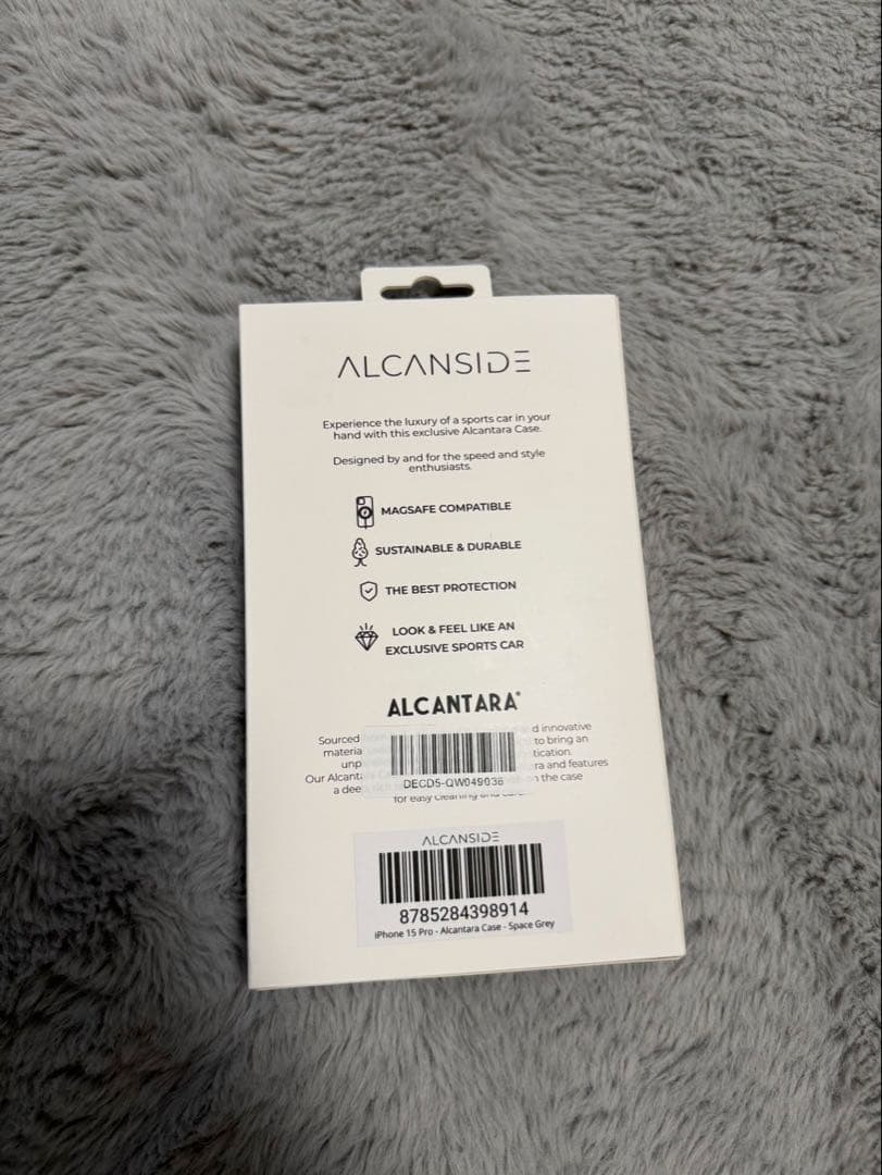 iPhone 15 Pro Alcantara Case スペースグレー