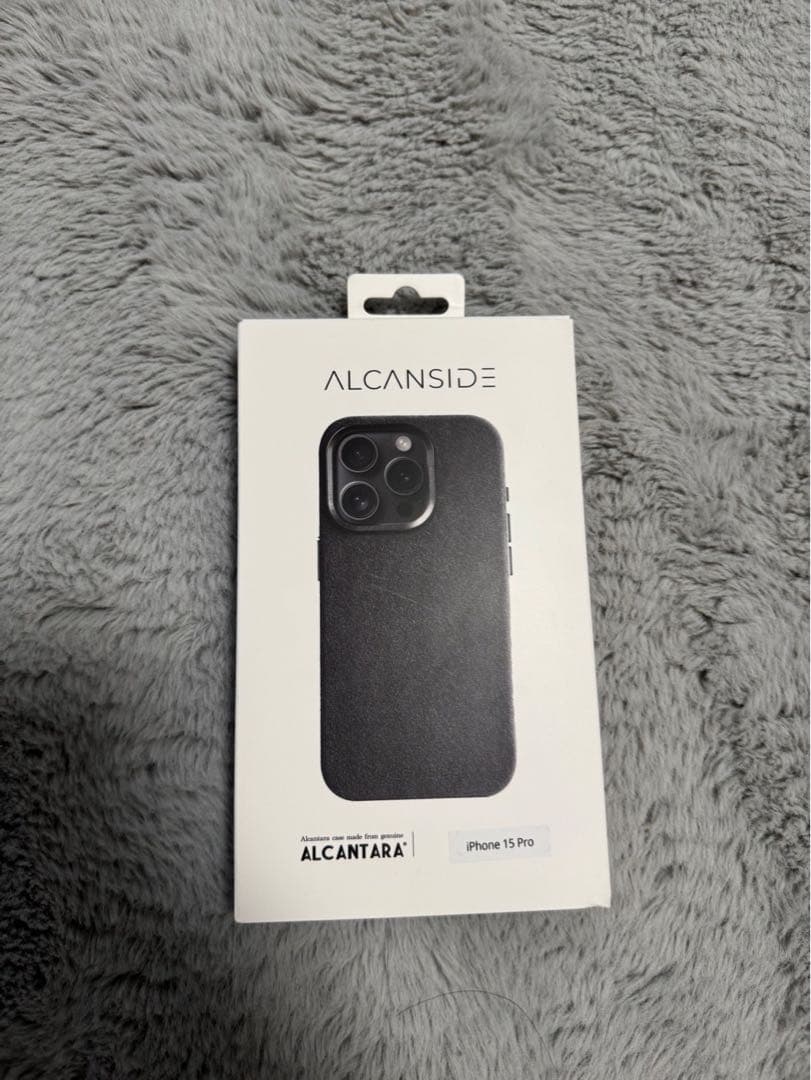 iPhone 15 Pro Alcantara Case スペースグレー