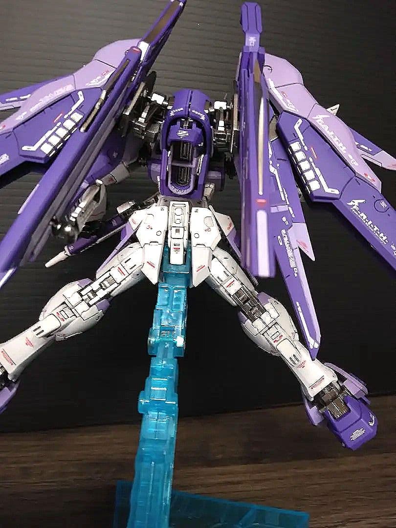 rg デスティニーガンダム　完成品