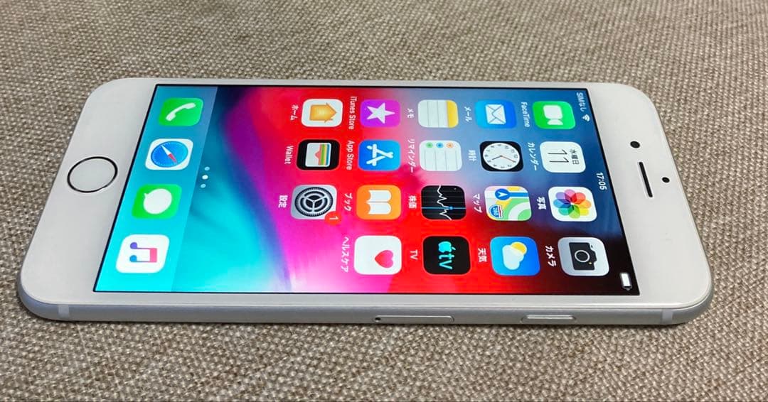 iPhone6 バッテリー最大99% A1586 16G docomo