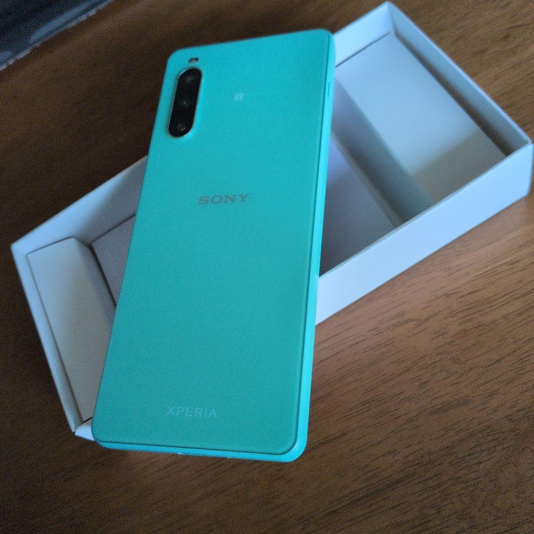 Sony Xperia 10 ミントグリーン 本体