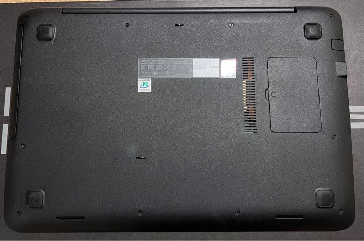 値下げ！ノートパソコン　美品　ASUS X555L