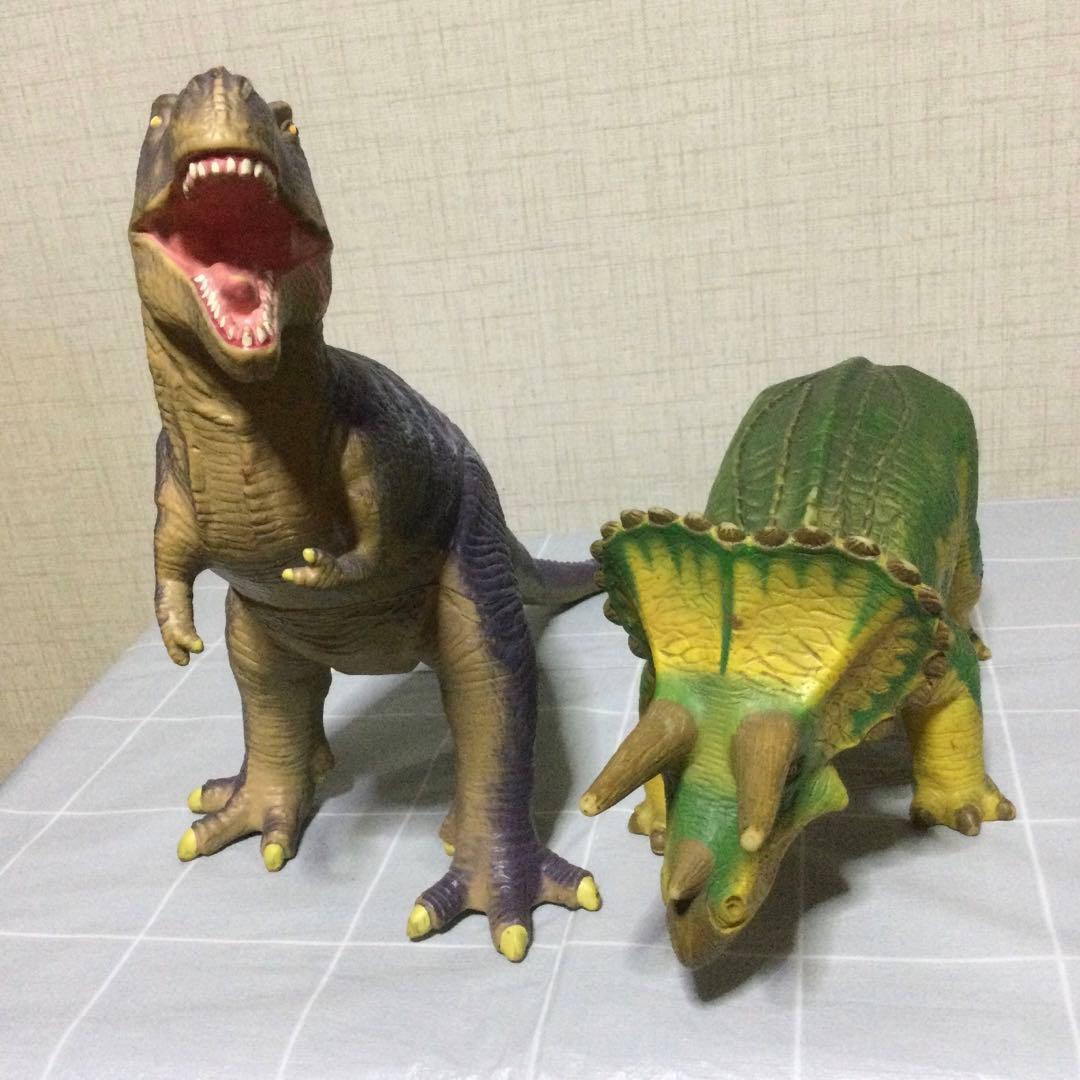 値下げ　恐竜フィギュア　５体　38〜52cm